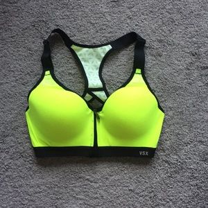 VSX sports bra
